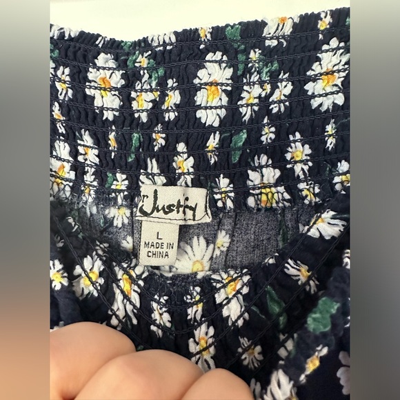 Navy with Daisy Print Tube Top Romper with Pom Pom Detailing. Size large. - Picture 5 of 6